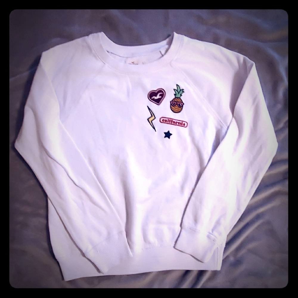 Hollister white sweatshirt